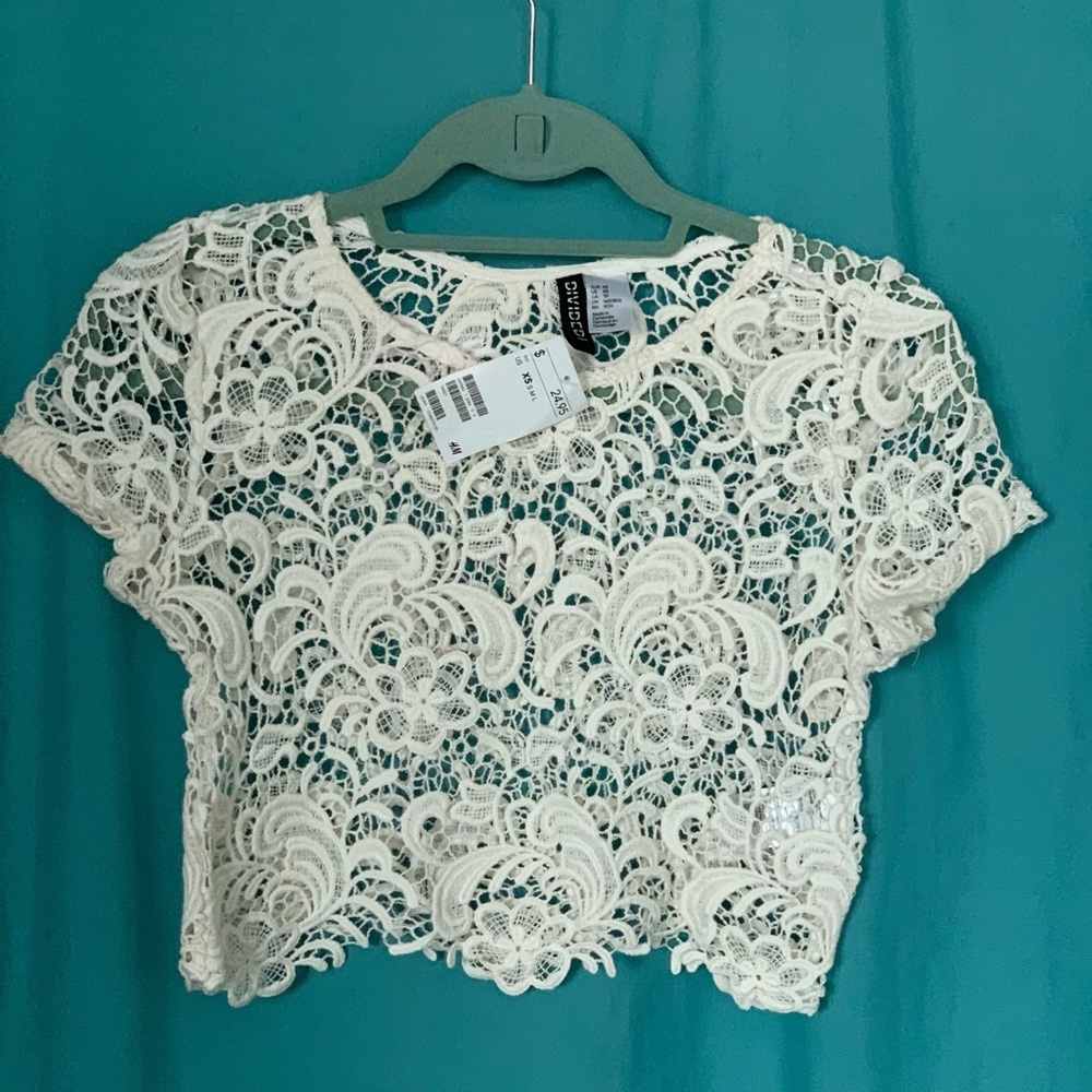 Ivory lace crop top